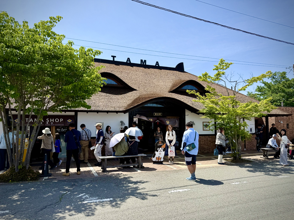和歌山電鐵貴志駅の猫型の駅舎