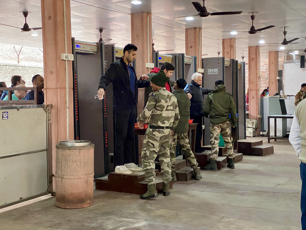 タージマハルのセキュリティーチェック