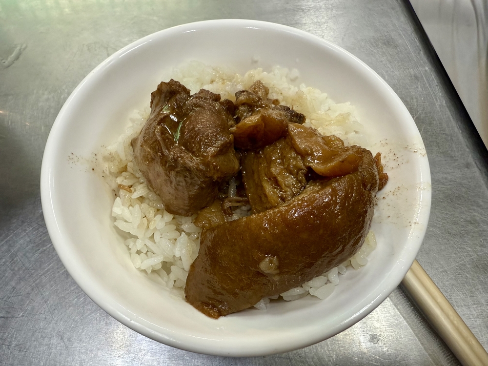 「老二腿庫飯」の「腿庫飯」