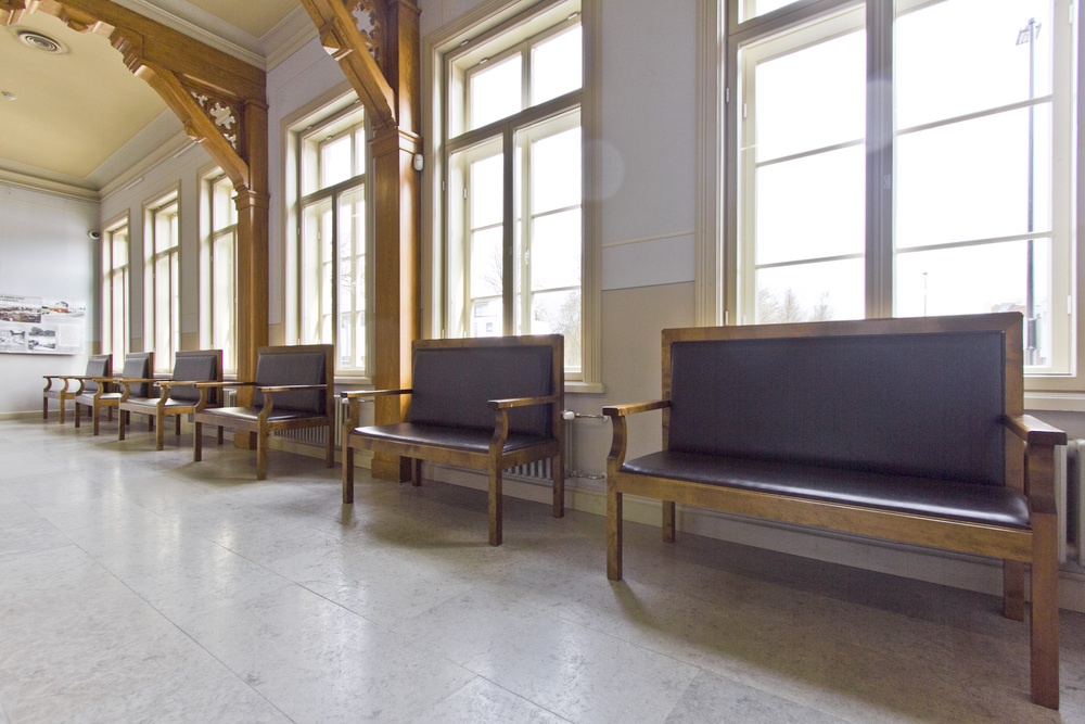 タルトゥ駅待合室