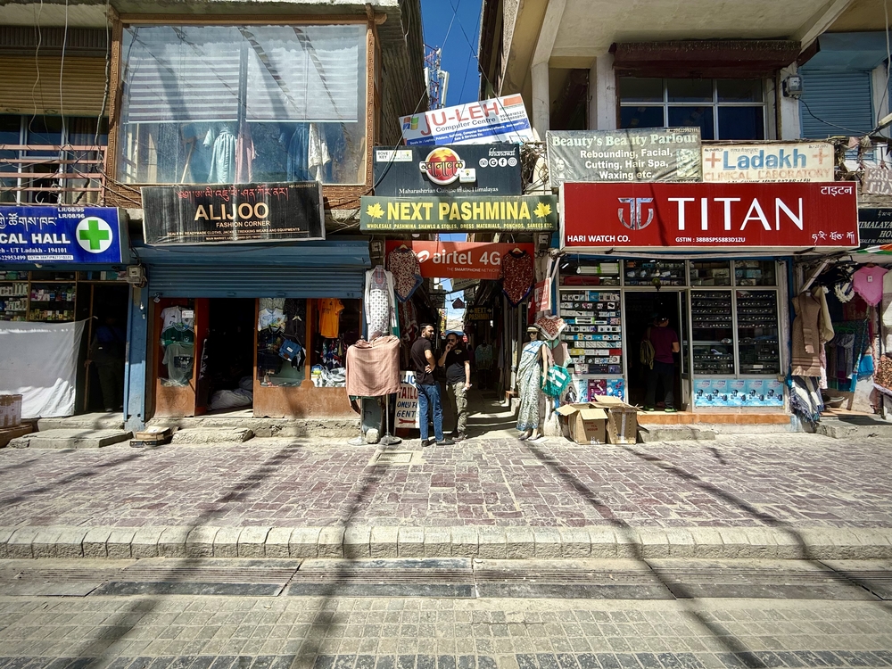 ラダックレーのSimカード