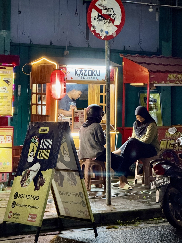 ボロブドゥールの夜