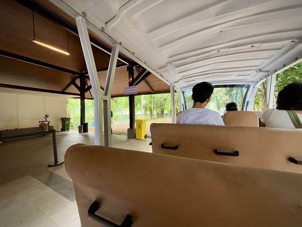 ボロブドゥール寺院の移動カート