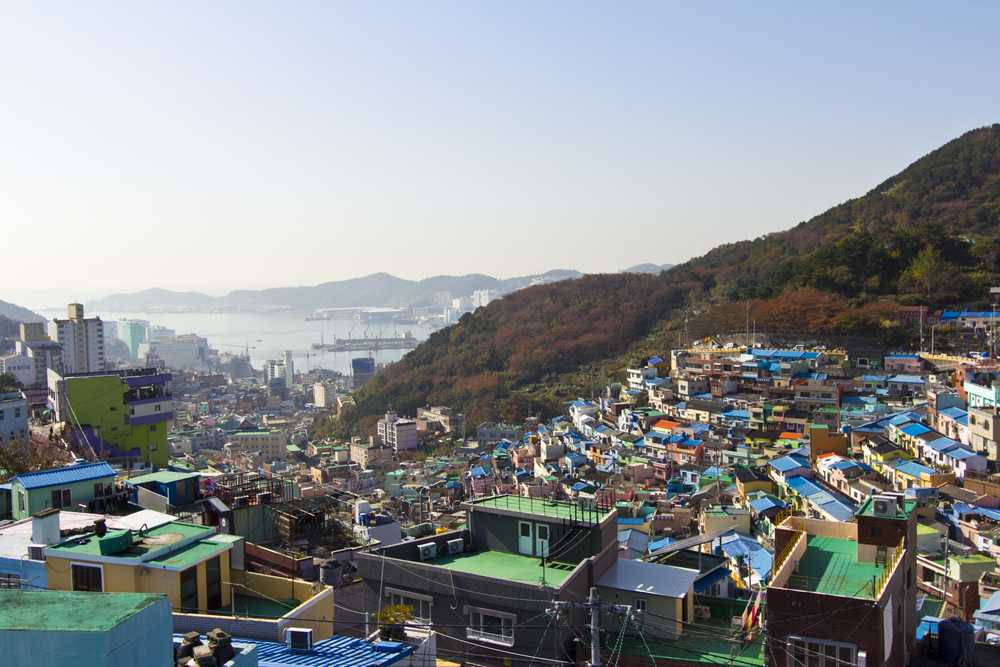海も近い甘川文化村