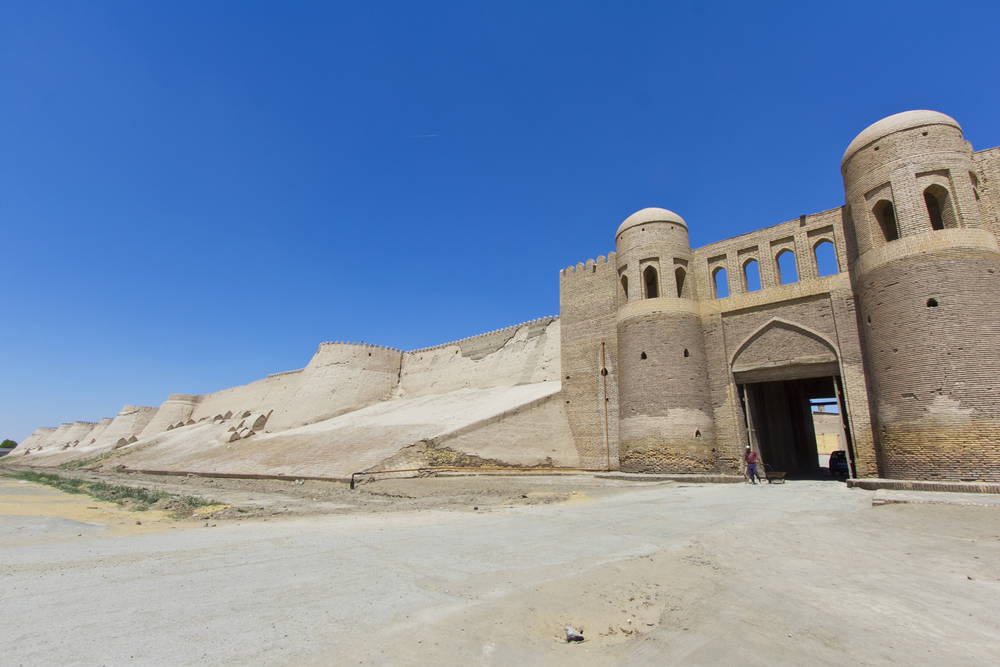 イチャンカラ南門トシュ・ダルヴァザ（Tosh Darvoza）