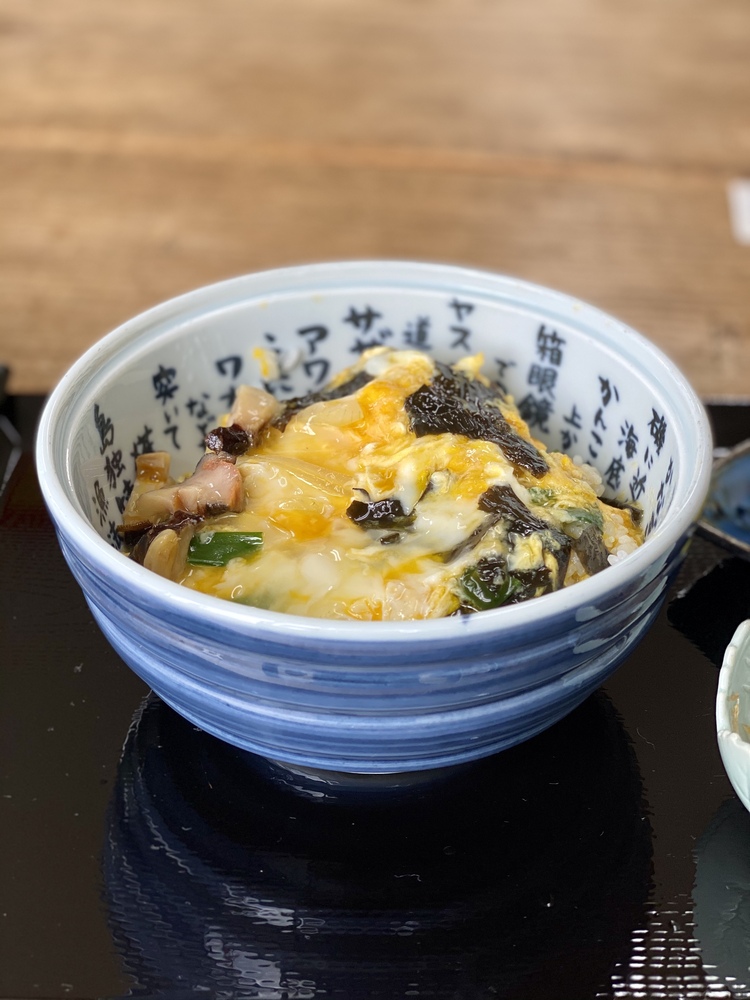 さざえ村のさざえ丼