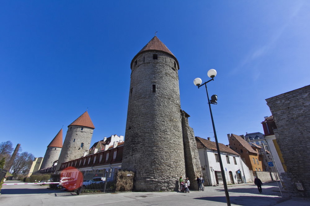 タリン旧市街プレート塔