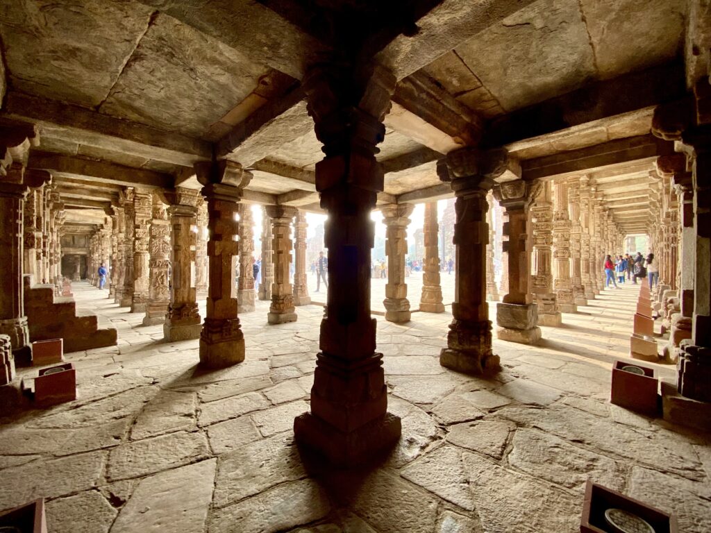 クトゥブモスク