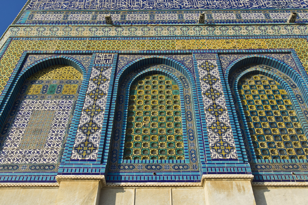 岩のドーム装飾