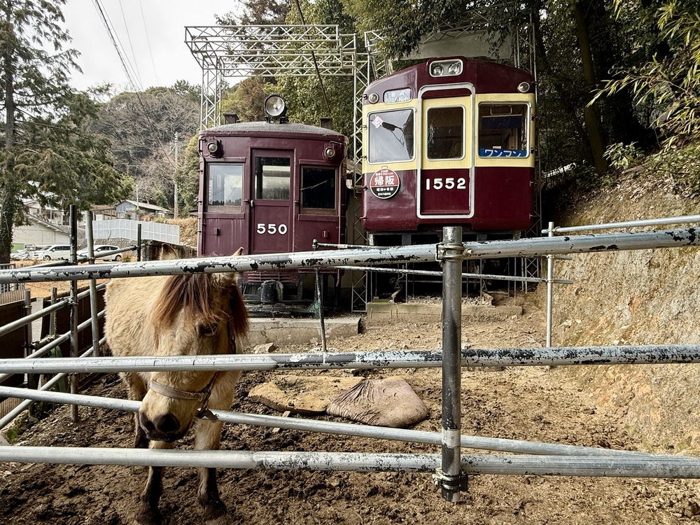 「阪急電車」と「能勢電鉄」のカットモデル