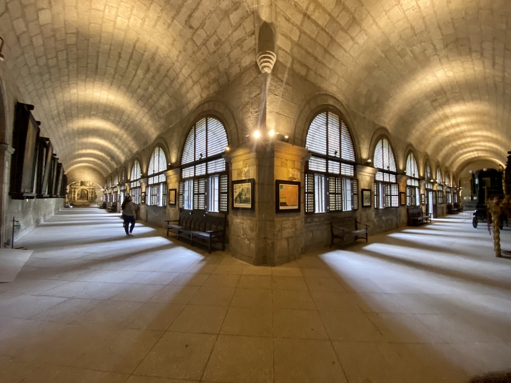 サンアグスティン教会の回廊